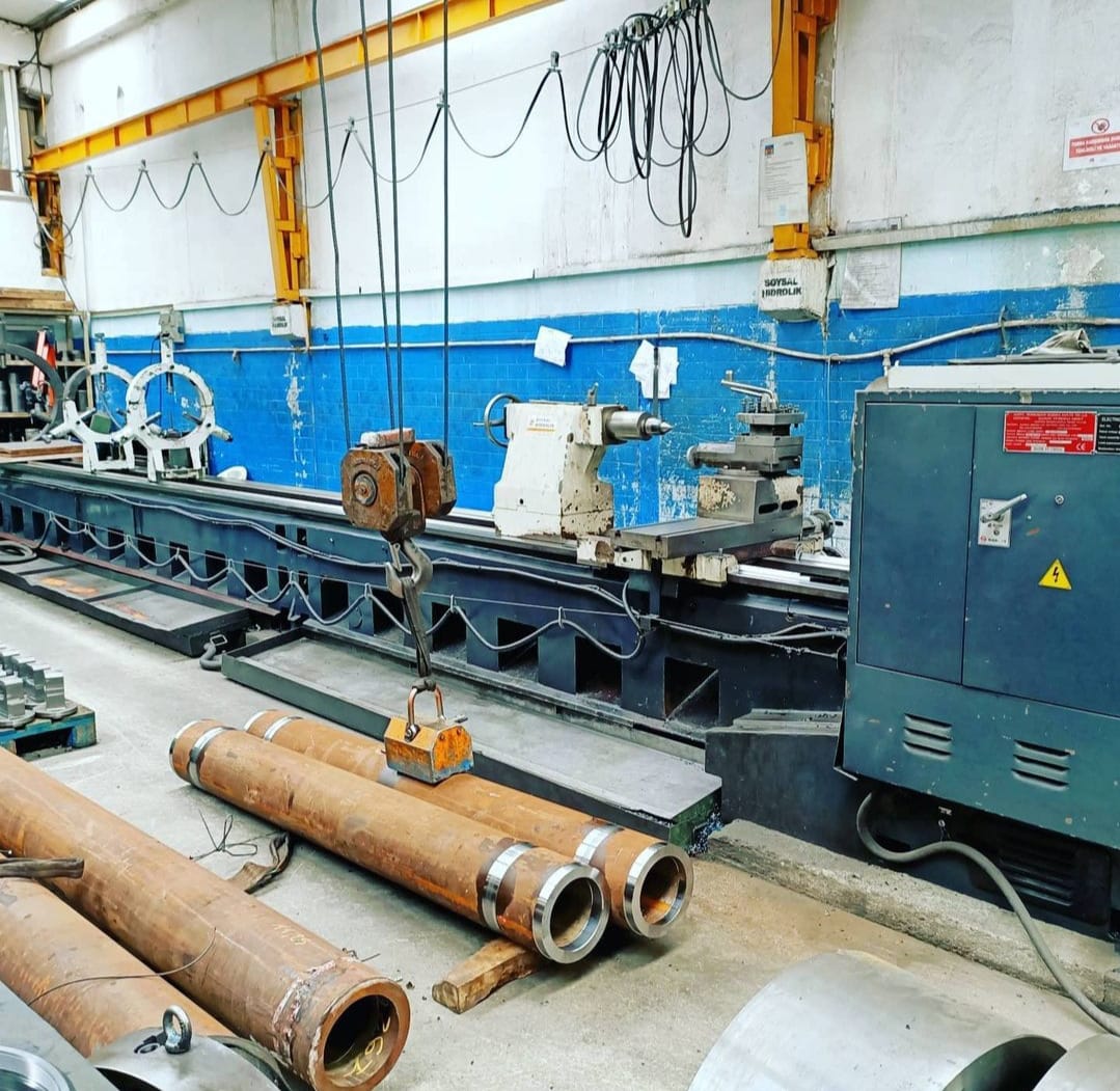 12 METER  HORIZANTAL LATHE MACHINE FOR HYDRAULIC CYLINDER COMPONENTS MANUFACTURING